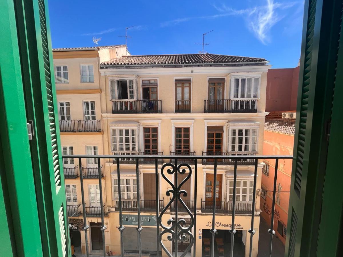 Homely Malaga Carreteria Con Piscina Экстерьер фото