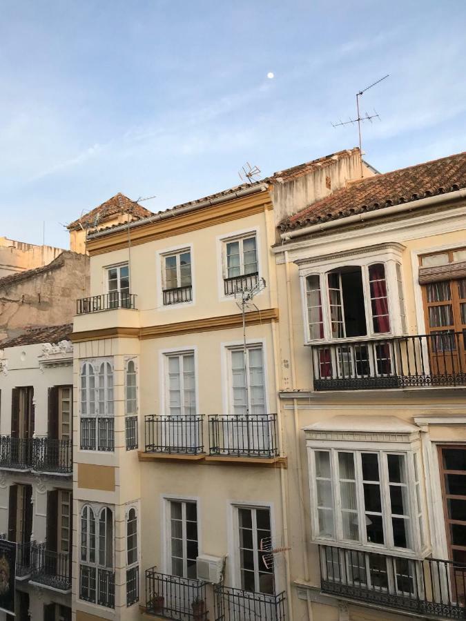 Homely Malaga Carreteria Con Piscina Экстерьер фото